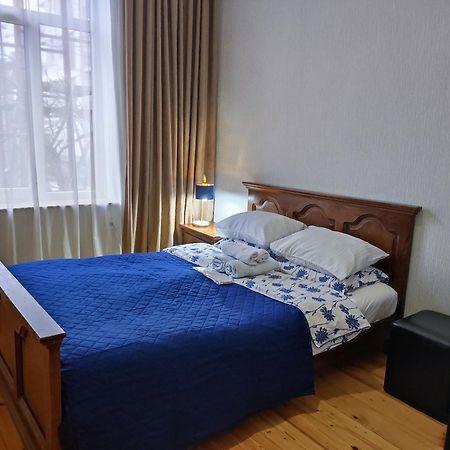 Friendly Guest House Кутаиси Екстериор снимка