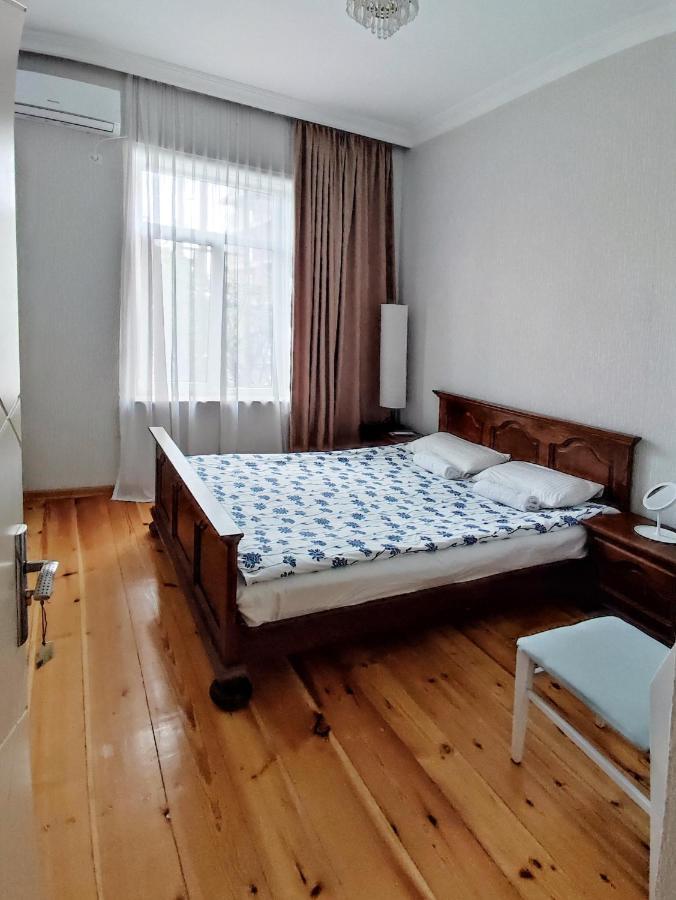 Friendly Guest House Кутаиси Екстериор снимка