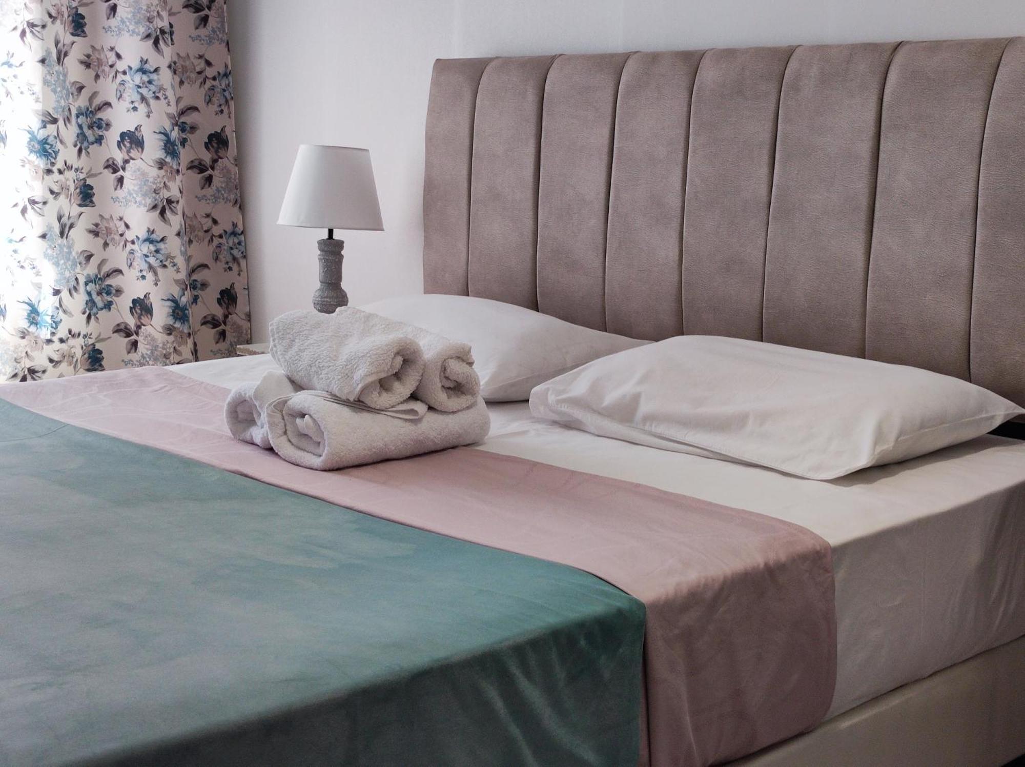 Friendly Guest House Кутаиси Екстериор снимка